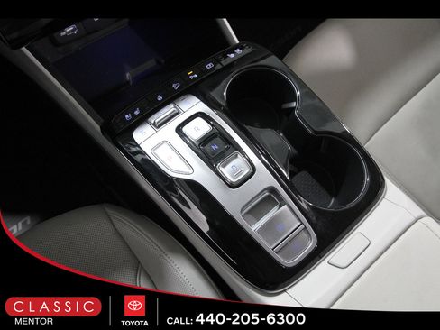Used 2024 Hyundai Tucson Limited AWD/4WD image 15