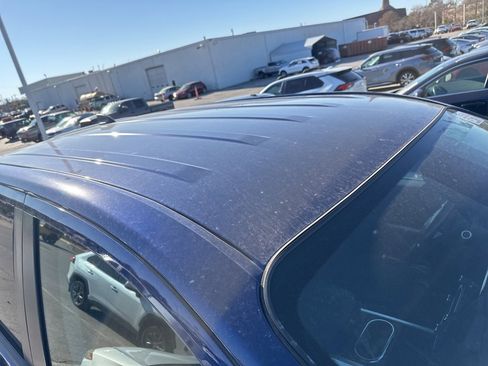 Used 2024 Nissan Titan SV w/ SV Convenience Package image 4