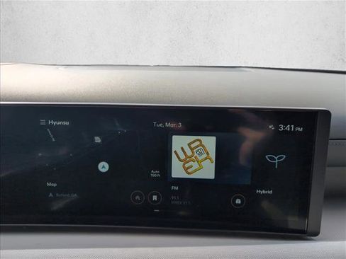 Certified 2025 Hyundai Tucson Limited image 12