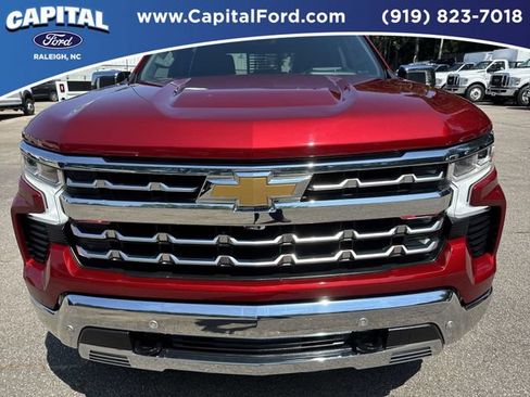Used 2024 Chevrolet Silverado 1500 LTZ w/ Technology Package AWD/4WD image 10