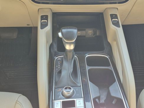 Used 2020 Kia Telluride S AWD/4WD image 26