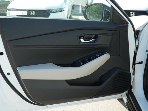 New 2025 Honda Accord SE image 13