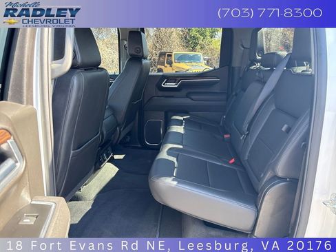 Used 2025 GMC Sierra 1500 SLT image 22