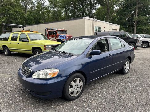 Used 2007 Toyota Corolla LE FWD image 1
