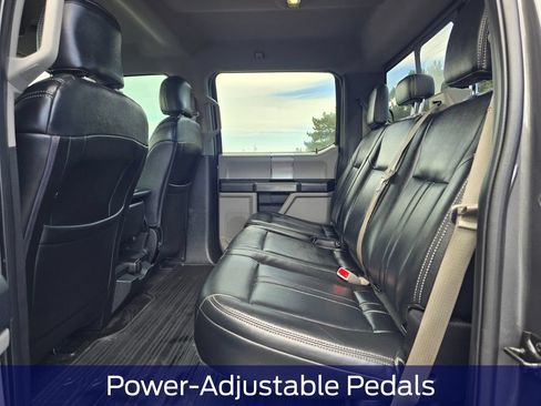 Used 2015 Ford F150 XLT w/ Equipment Group 302A Luxury AWD/4WD image 14