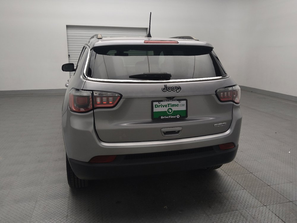 Used 2020 Jeep Compass Latitude FWD image 6