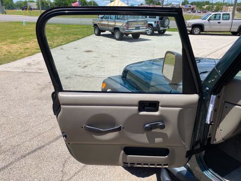 Used 2004 Jeep Wrangler X w/ Wheel Plus Group AWD/4WD image 35