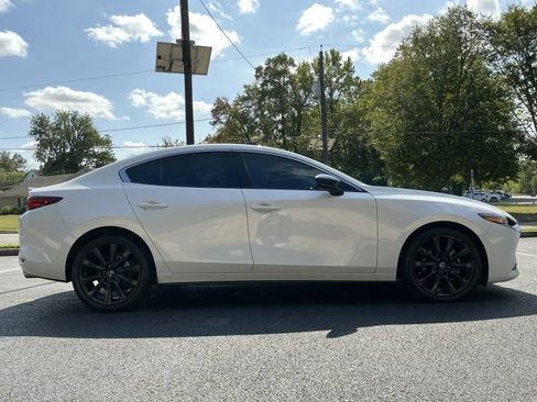 Used 2022 MAZDA MAZDA3 s image 4