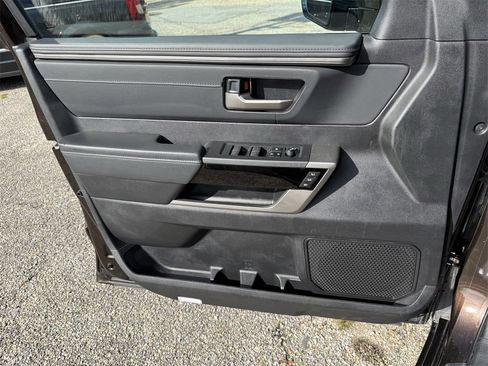 Used 2023 Toyota Tundra Limited image 19