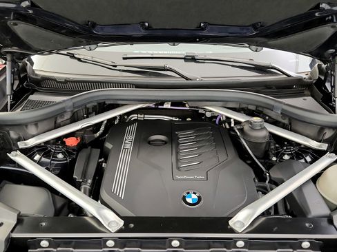 Used 2023 BMW X5 xDrive40i w/ Executive Package AWD/4WD image 30