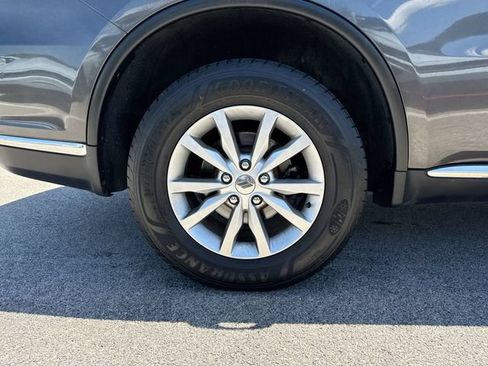 Used 2020 Dodge Durango SXT w/ 3rd Row Seating Group AWD/4WD image 33