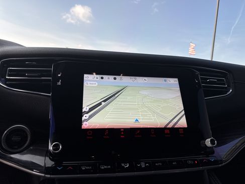 Used 2022 Jeep Wagoneer Series III w/ Premium Group I image 24