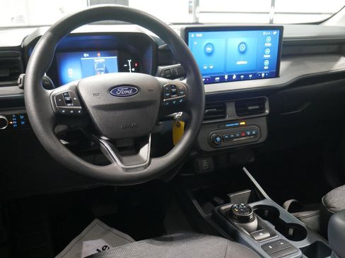 Used 2025 Ford Maverick XL w/ Equipment Group 102A image 14