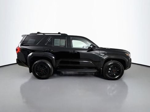 Certified 2025 Toyota 4Runner TRD Off-Road AWD/4WD image 9
