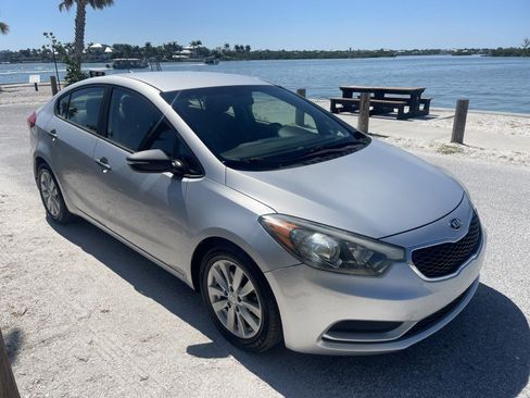 Used 2016 Kia Forte LX w/ LX Popular Plus Package FWD image 29