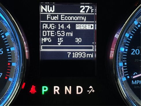 Used 2011 Chrysler 300 Limited image 46