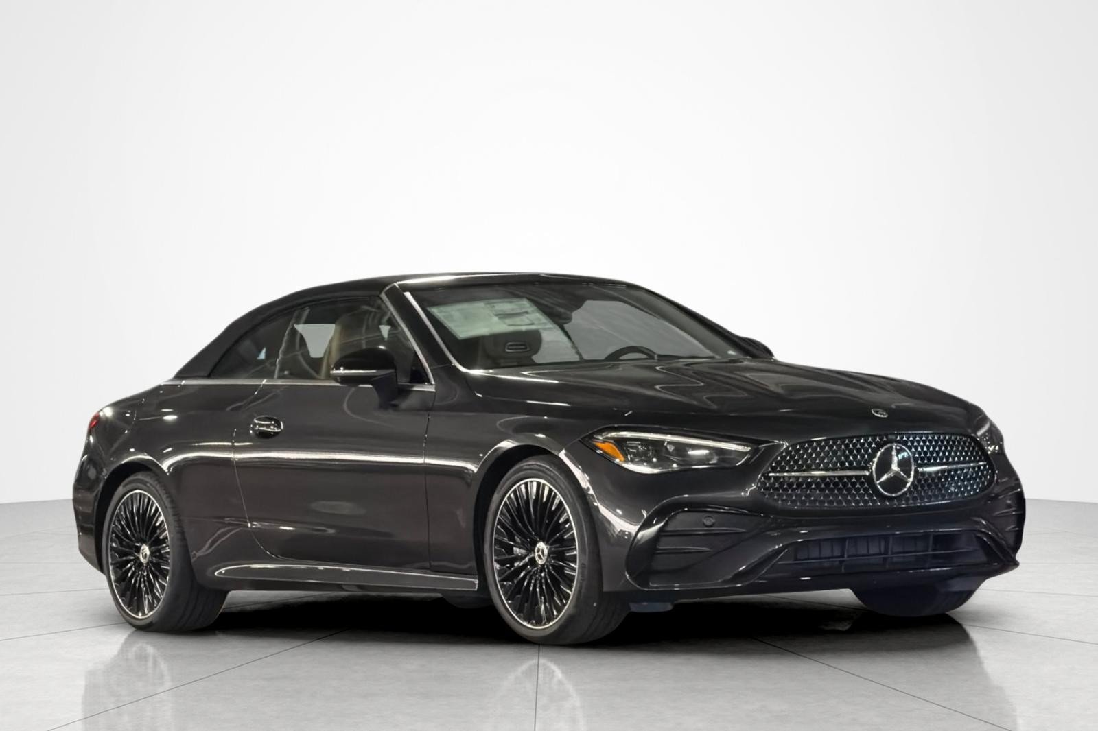 New 2027 Mercedes-Benz CLE 450 4MATIC Cabriolet image 9