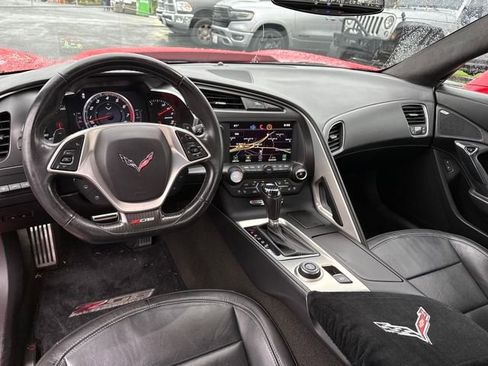 Used 2015 Chevrolet Corvette Z06 w/ 3LZ Preferred Equipment Group image 12