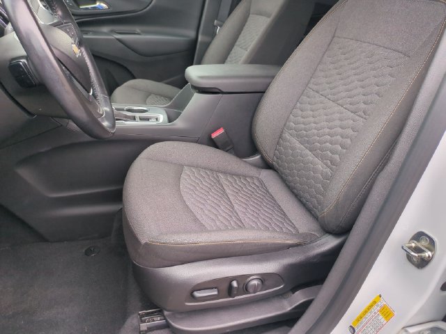 Used 2020 Chevrolet Equinox LT w/ Driver Convenience Package FWD image 12