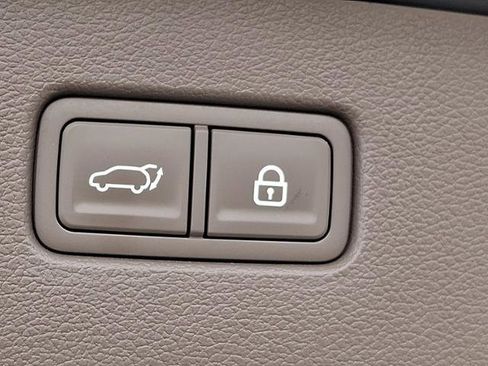 Used 2022 Genesis GV80 3.5T Advanced + image 28