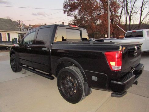 Used 2014 Nissan Titan PRO-4X image 3