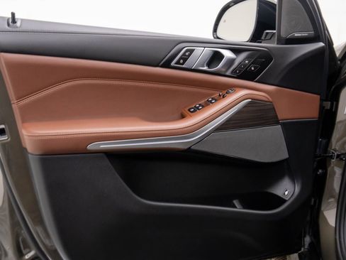 New 2026 BMW X5 xDrive50e w/ M Sport Package image 14