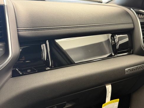 New 2026 RAM 1500 Laramie AWD/4WD image 25