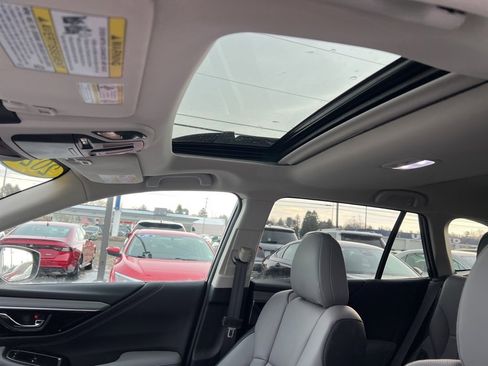 Used 2025 Subaru Outback Limited image 17