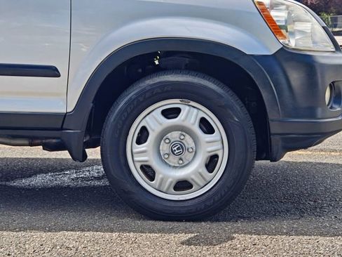 Used 2006 Honda CR-V LX image 48