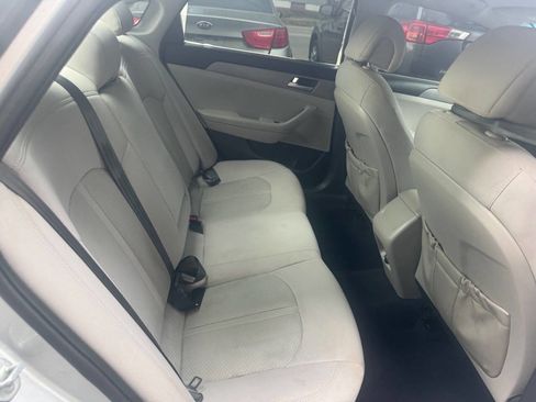 Used 2016 Hyundai Sonata SE image 16