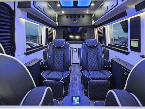 New 2024 Mercedes-Benz Sprinter 3500 image 2