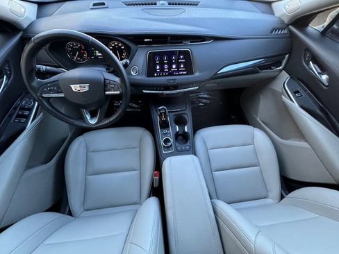 Used 2020 Cadillac XT4 Luxury image 20