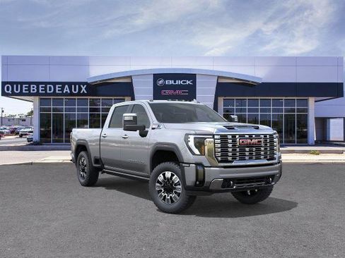 New 2026 GMC Sierra 3500 Denali w/ Denali Reserve Package AWD/4WD image 9