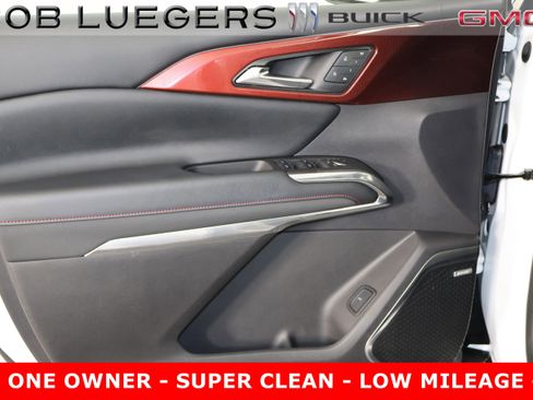 Certified 2024 Chevrolet Traverse RS image 7