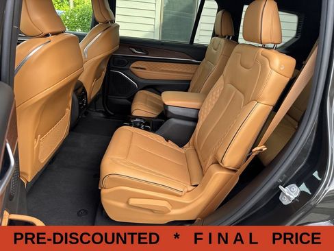 Used 2023 Jeep Grand Cherokee L Summit w/ Advanced Protech Group IV AWD/4WD image 44