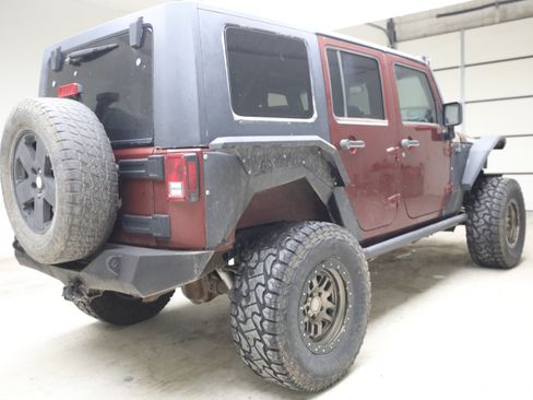 Used 2008 Jeep Wrangler Unlimited Sahara w/ Trailer Tow Group AWD/4WD image 4