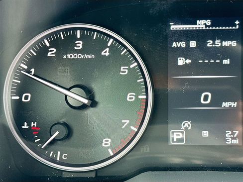 Used 2025 Subaru Outback Premium AWD/4WD image 16