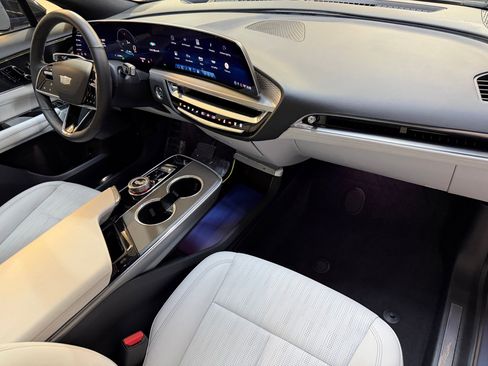 Certified 2024 Cadillac Lyriq Sport image 51