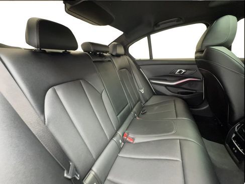 Used 2025 BMW M340i w/ Shadowloine Package RWD image 27