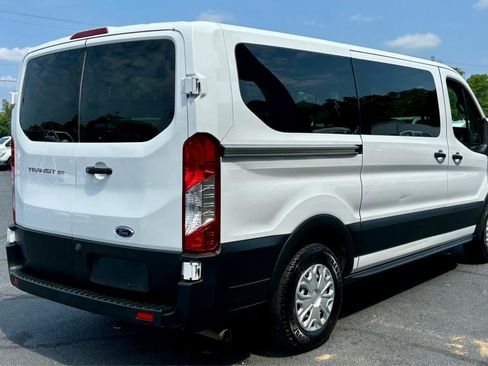 Used 2021 Ford Transit 150 XL RWD image 5
