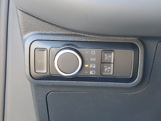 Certified 2026 Ford Explorer Active AWD/4WD image 17