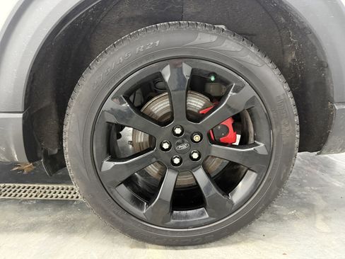 Used 2021 Ford Explorer ST w/ ST Street Pack image 27