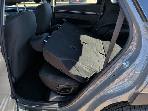 Used 2024 Hyundai Tucson SE image 35