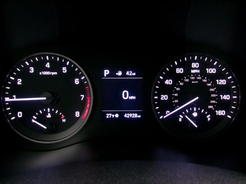 Used 2021 Hyundai Tucson Value w/ Cargo Package image 7