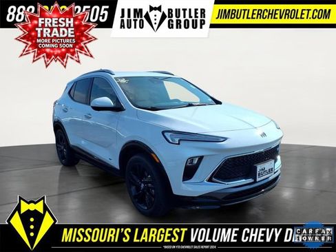 Used 2025 Buick Encore GX Sport Touring w/ Advanced Technology Package FWD image 24