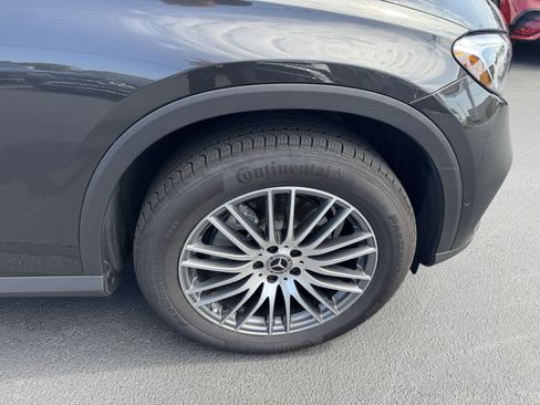 Used 2026 Mercedes-Benz GLC 300 4MATIC image 13