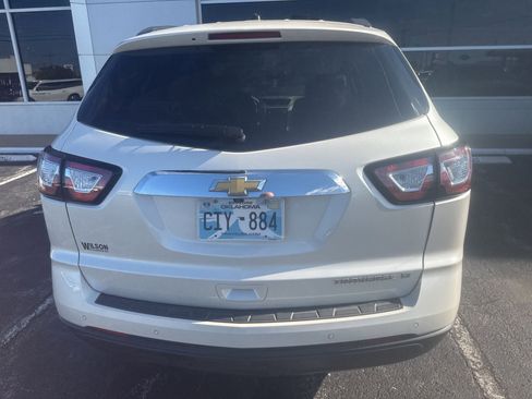 Used 2015 Chevrolet Traverse LT image 4