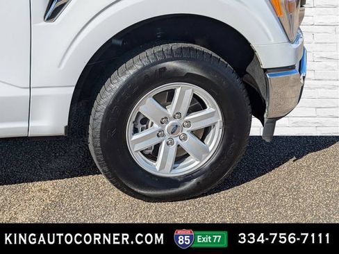 Used 2022 Ford F150 XLT w/ Equipment Group 301A Mid AWD/4WD image 9