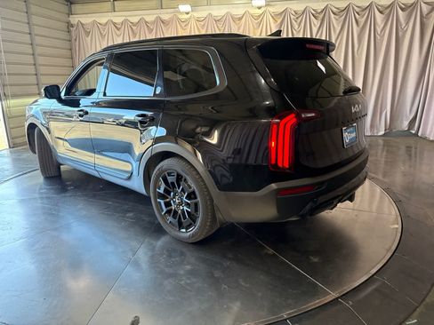 Used 2022 Kia Telluride SX w/ SX Prestige Package AWD/4WD image 7