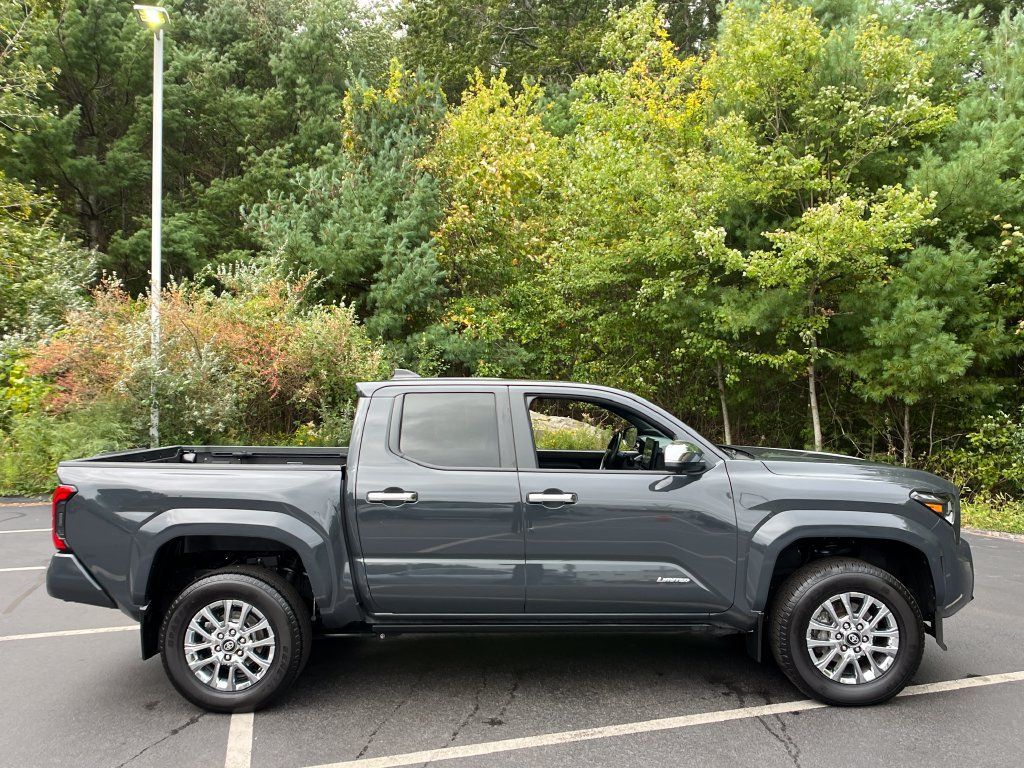 Certified 2024 Toyota Tacoma Limited w/ Limited Package (LT) AWD/4WD image 6